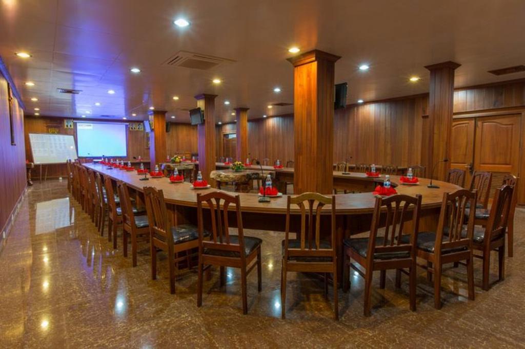 פנום פן Asia Hotel מראה חיצוני תמונה