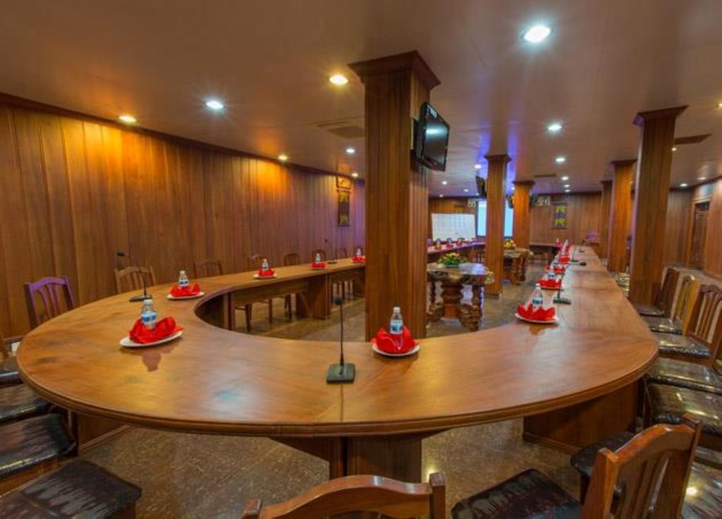 פנום פן Asia Hotel מראה חיצוני תמונה