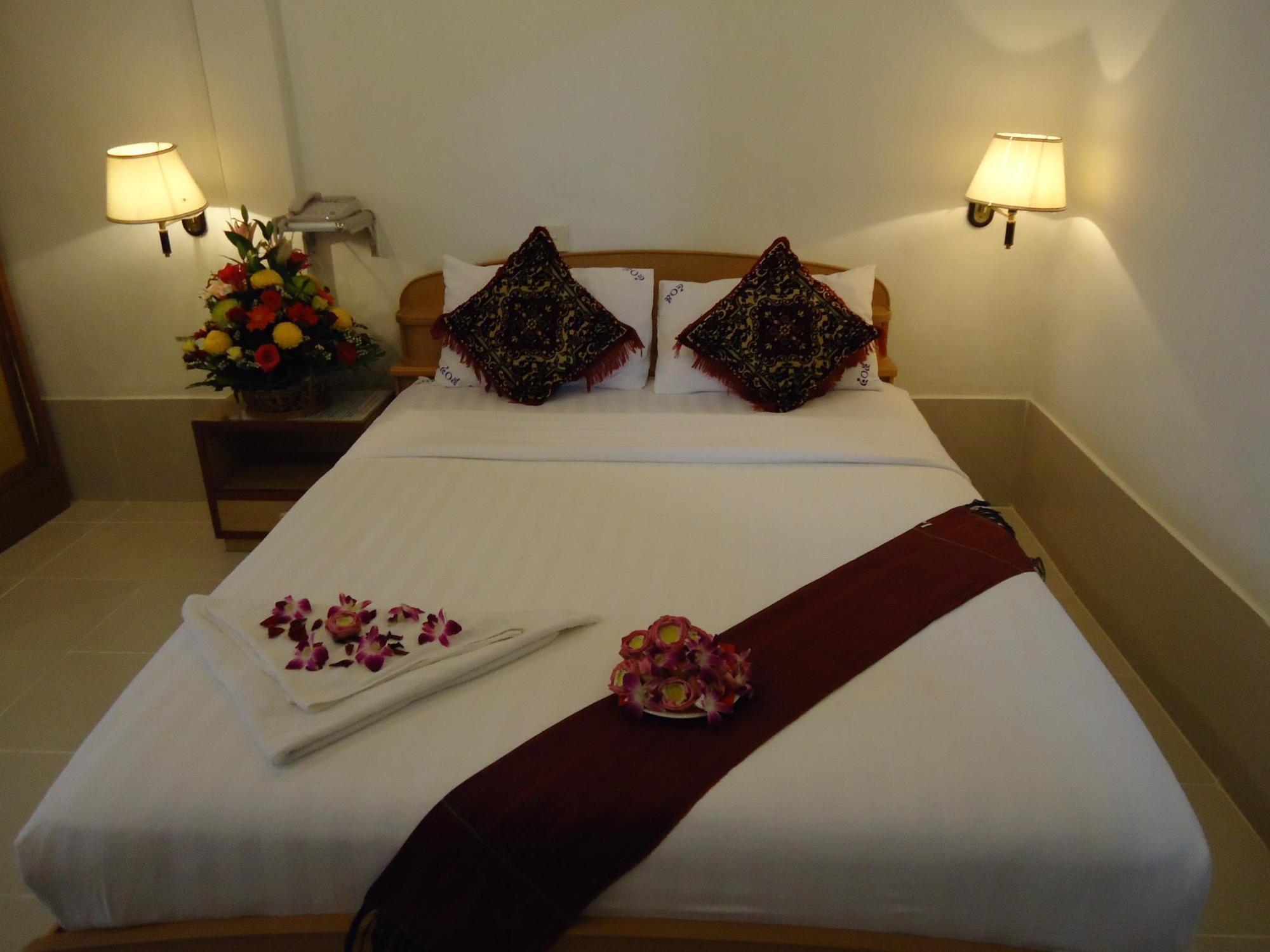 פנום פן Asia Hotel מראה חיצוני תמונה